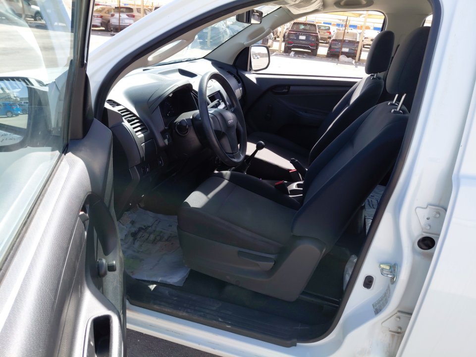 ايسوزو ديماكس  2023 image