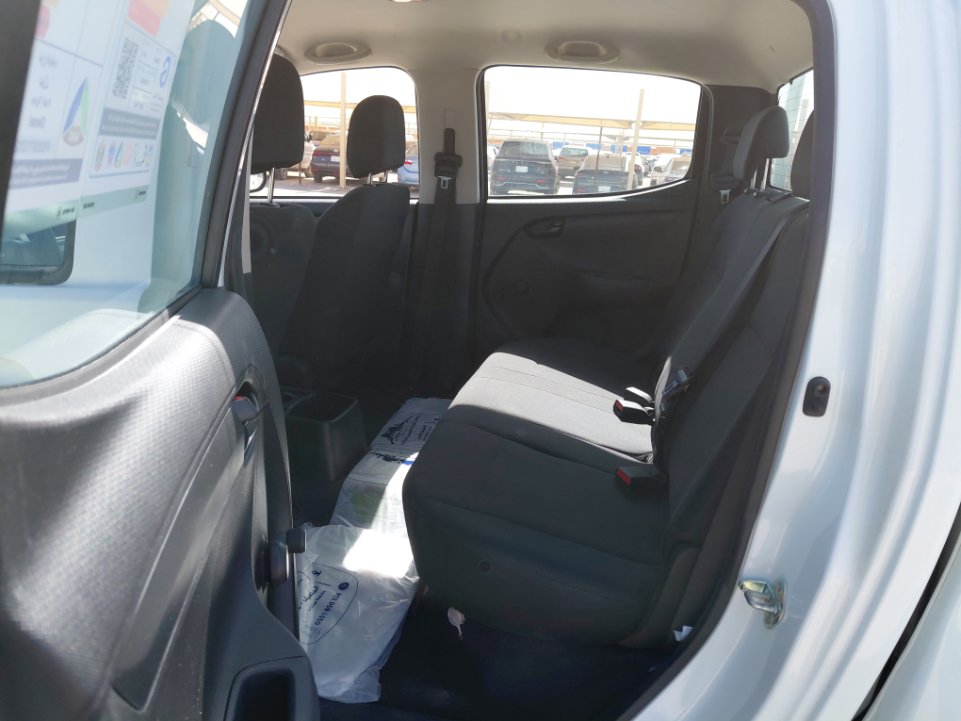 ايسوزو ديماكس  2023 image