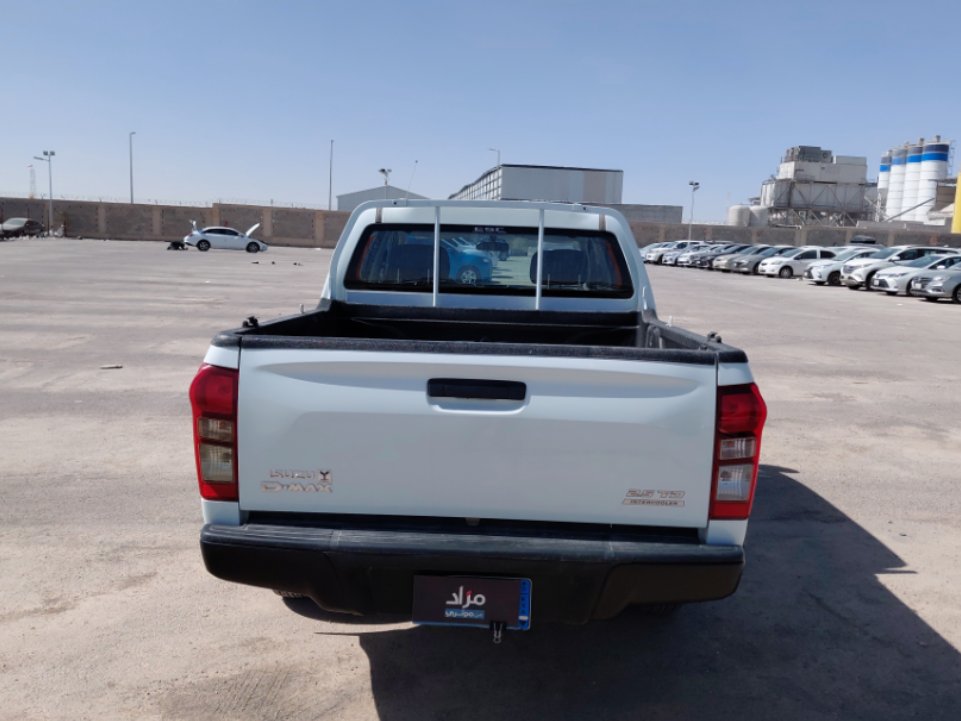 ايسوزو ديماكس  2023 image