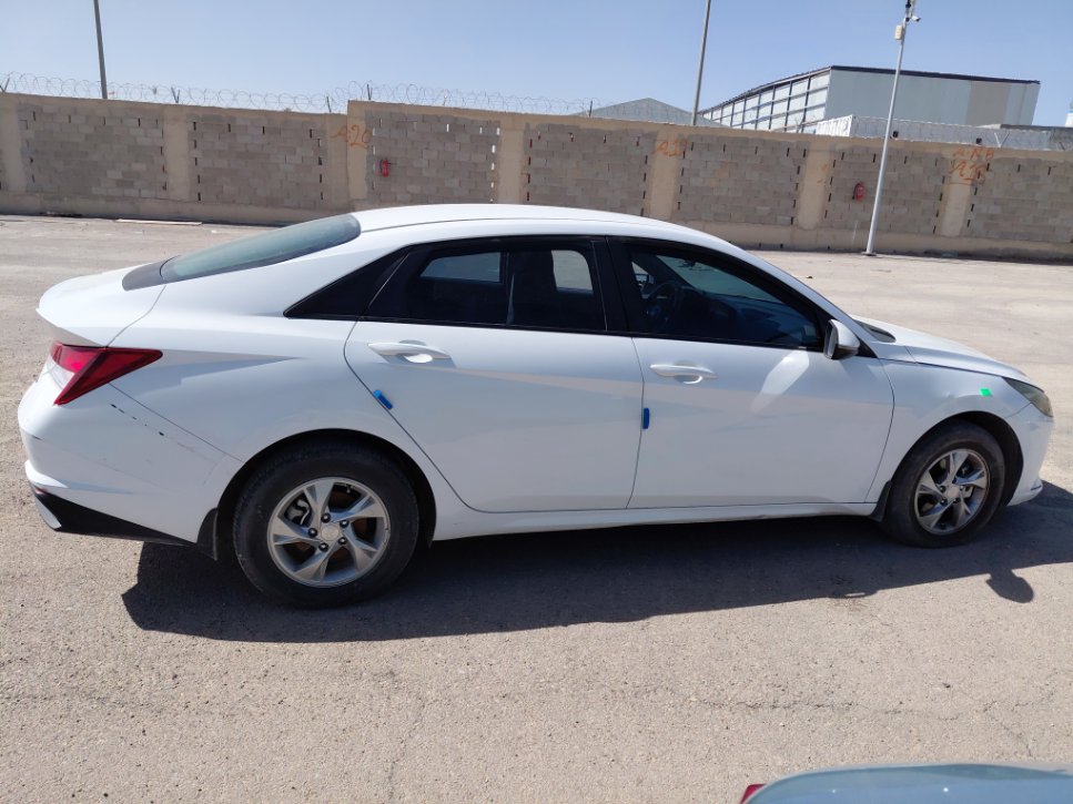 هيونداي إلنترا سمارت 2022 image