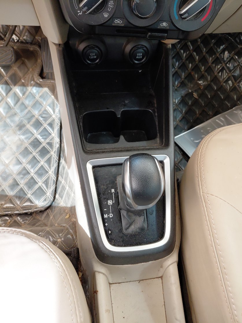 سوزوكي ديزاير  GL  2023 image