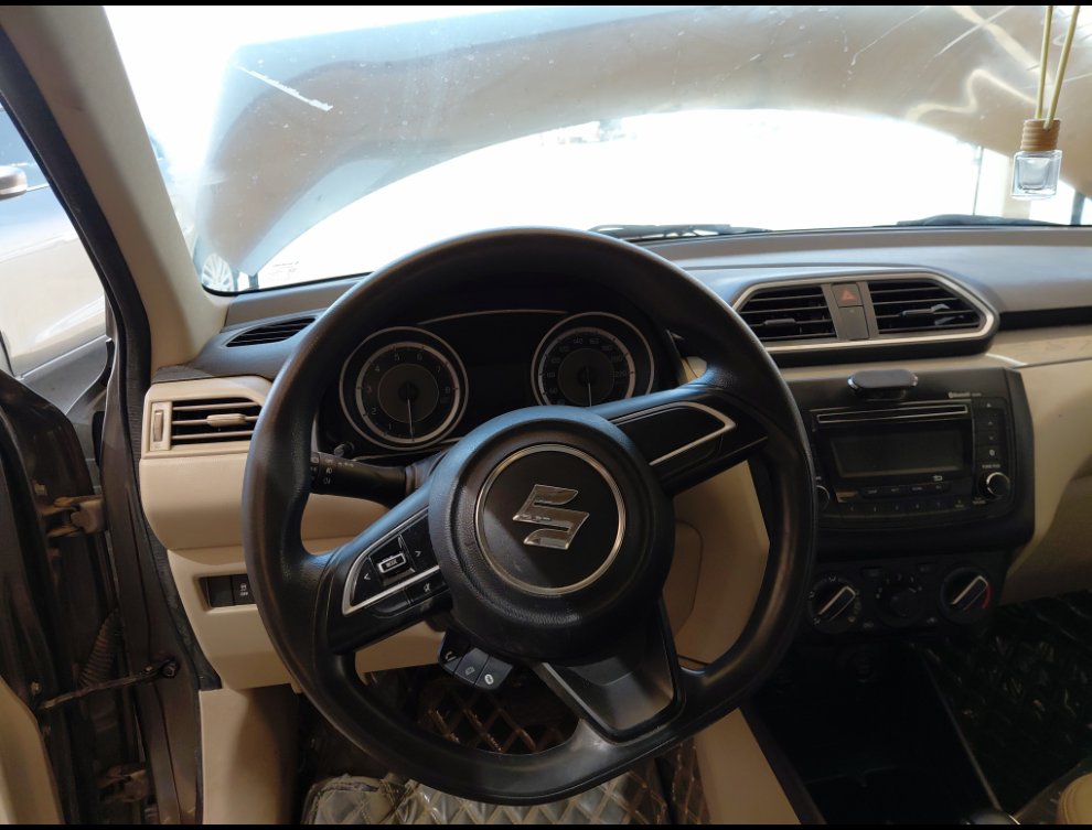 سوزوكي ديزاير  GL  2023 image