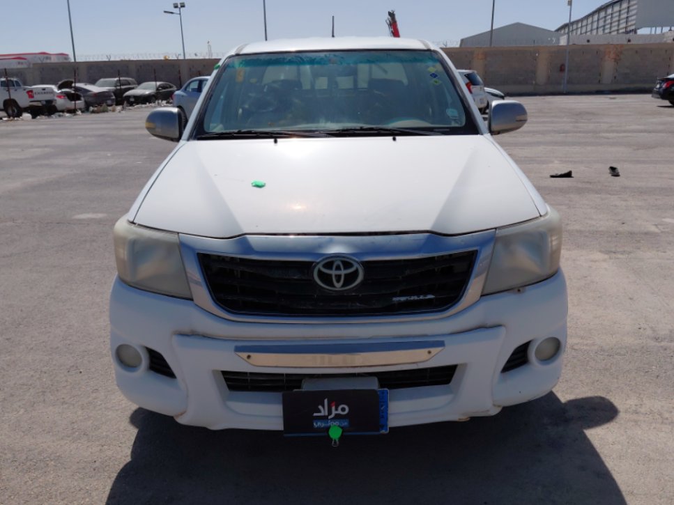 تويوتا هايلكس  2015