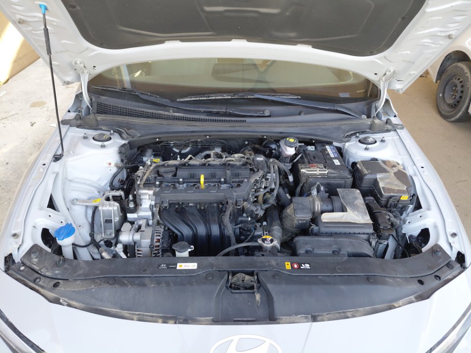 هيونداي إلنترا GLS 2024 image