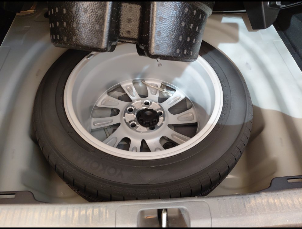 تويوتا كامري GLE 2024 image