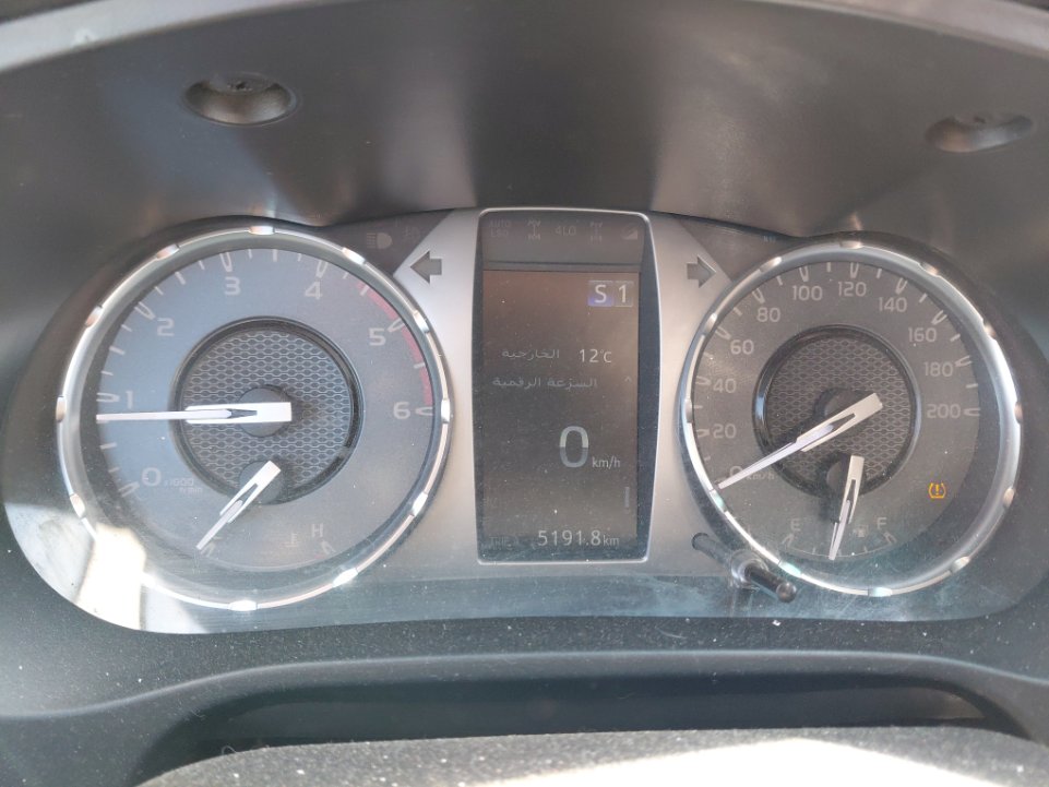 تويوتا هايلكس  SGLX دفع رباعي 2024 image