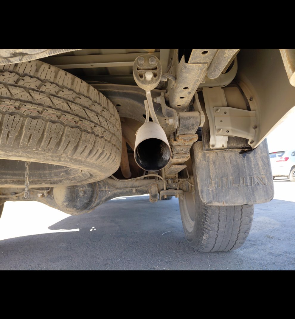 تويوتا هايلكس  SGLX دفع رباعي 2024 image