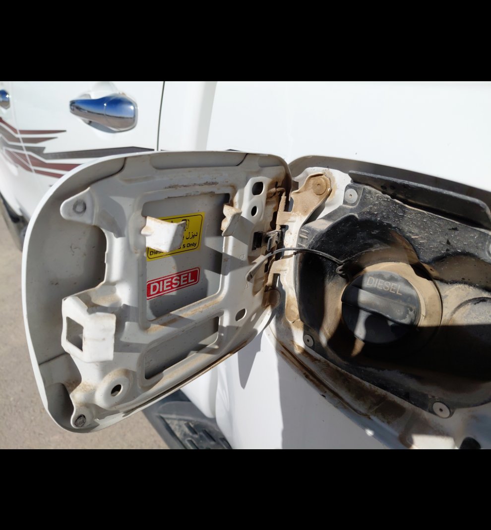 تويوتا هايلكس  SGLX دفع رباعي 2024 image