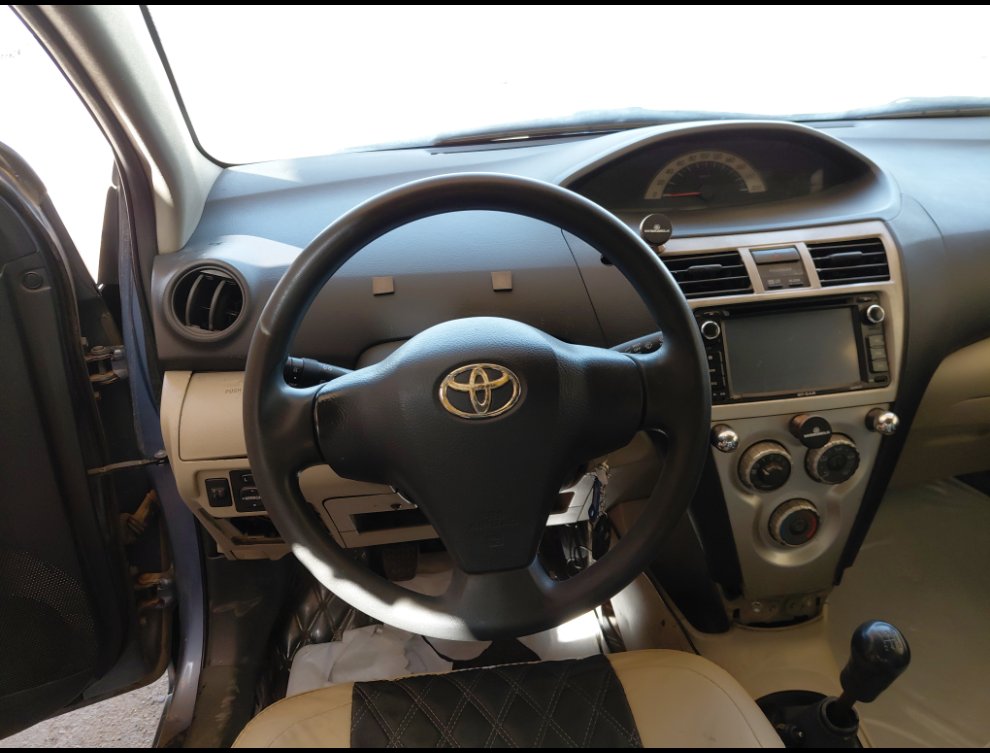 تويوتا يارس  2006 image