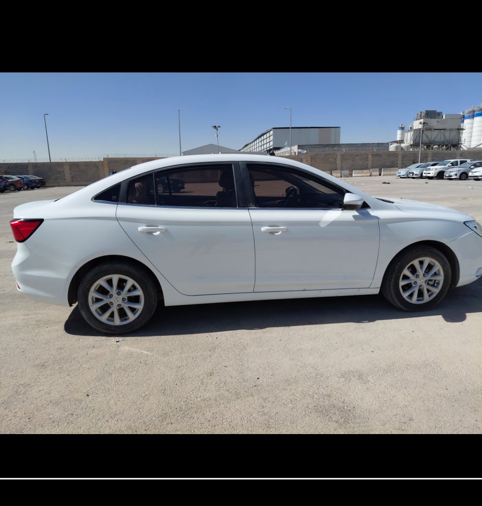 إم جي 5  2024 image