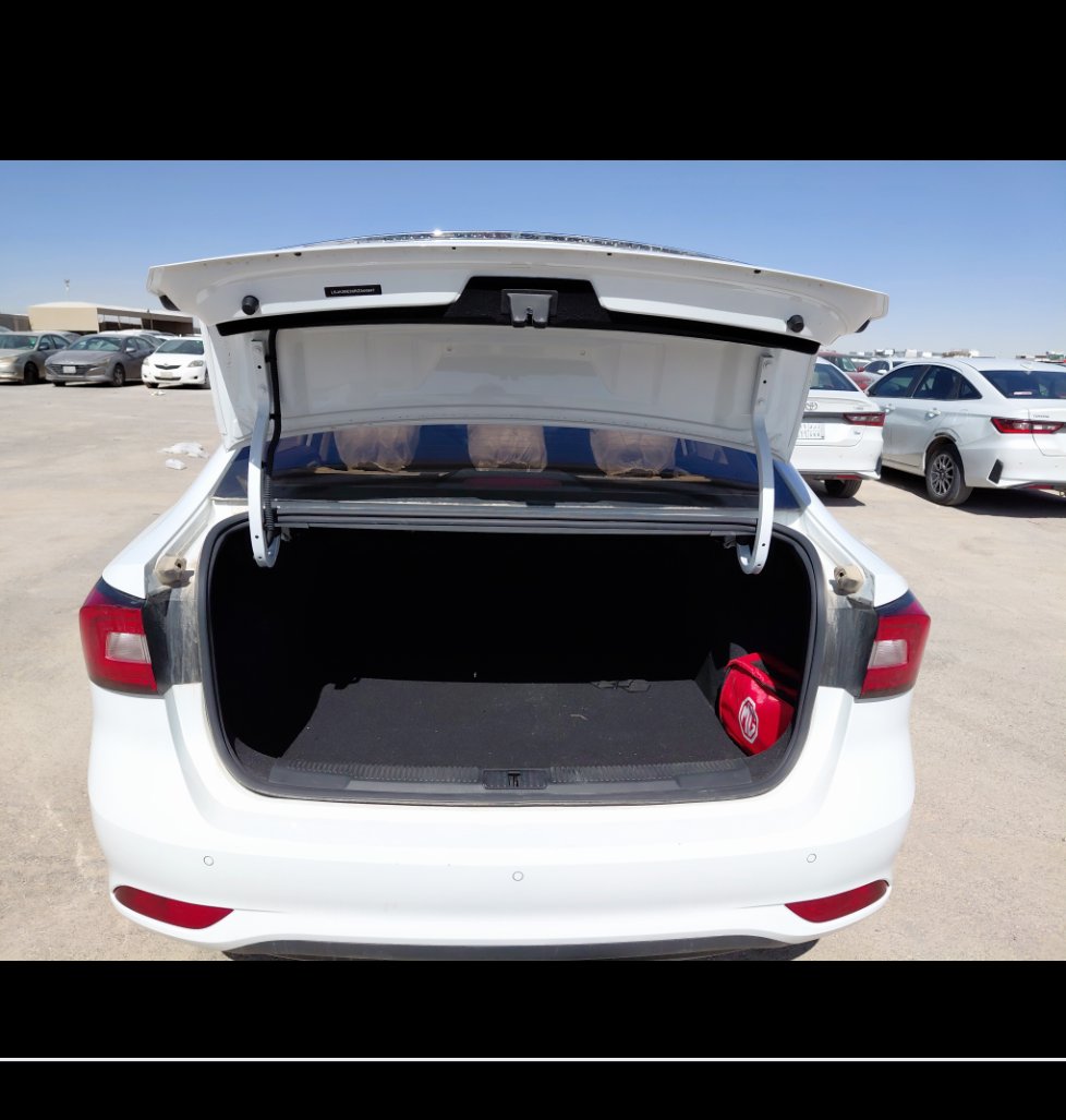 إم جي 5  2024 image