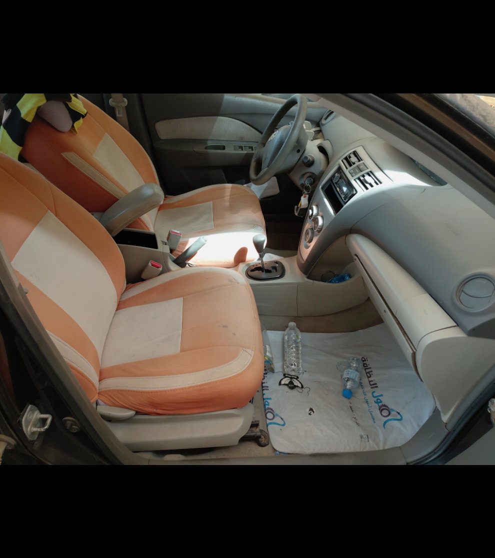 تويوتا يارس  2011 image