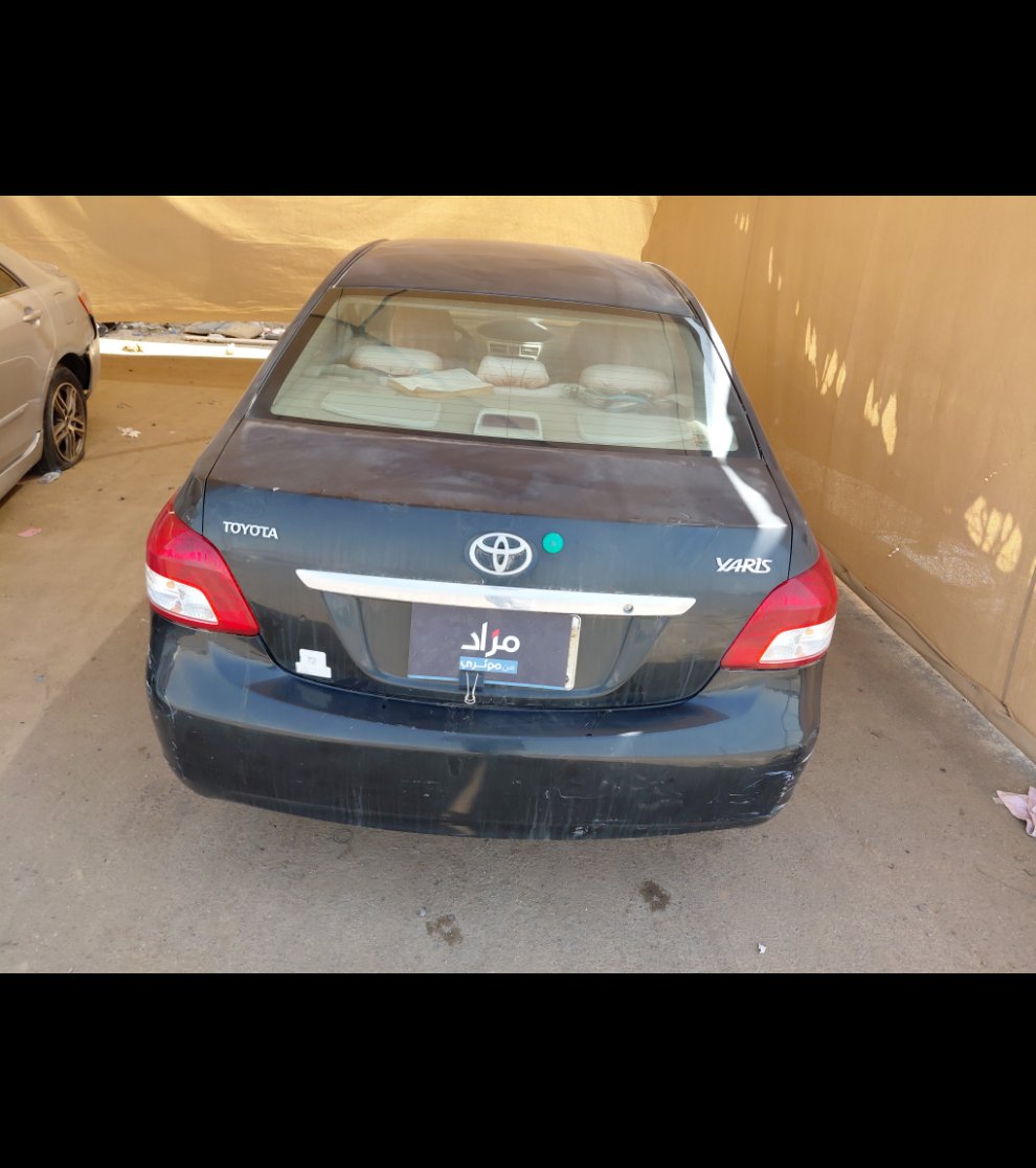 تويوتا يارس  2011 image