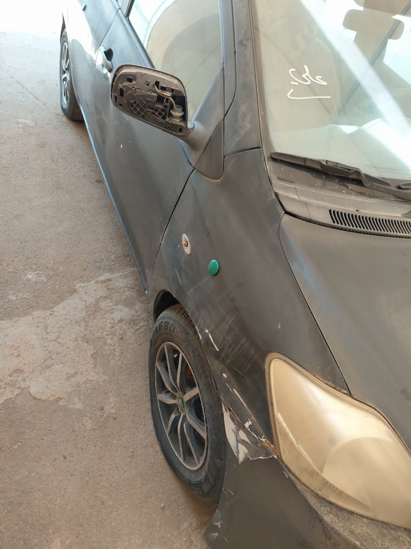 تويوتا يارس  2011 image