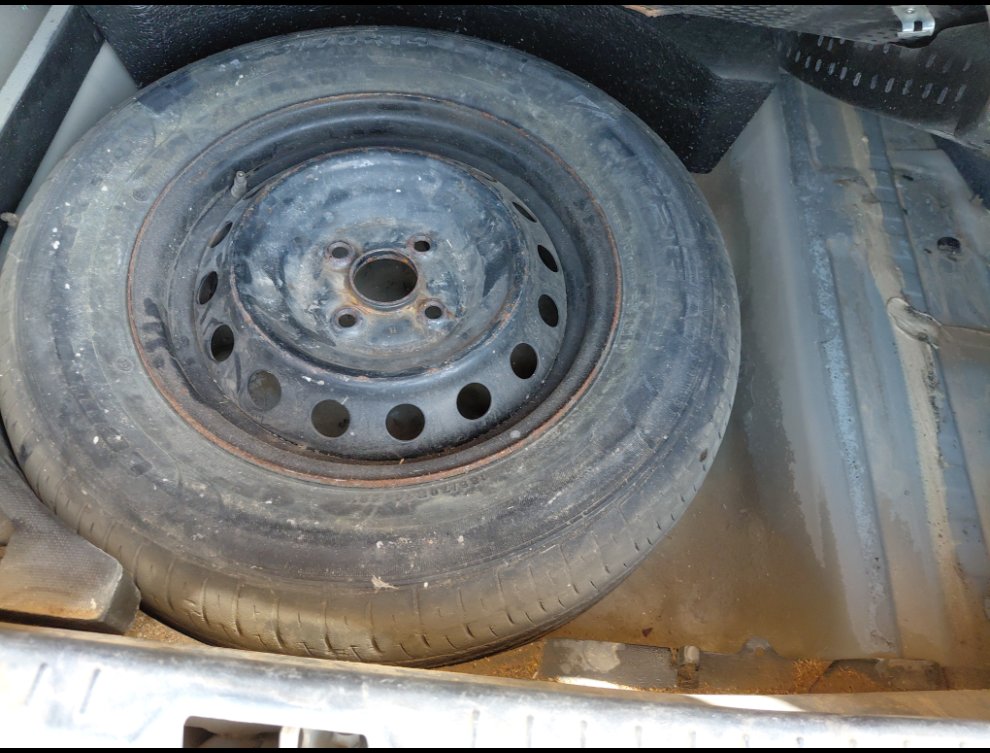 تويوتا يارس  2011 image