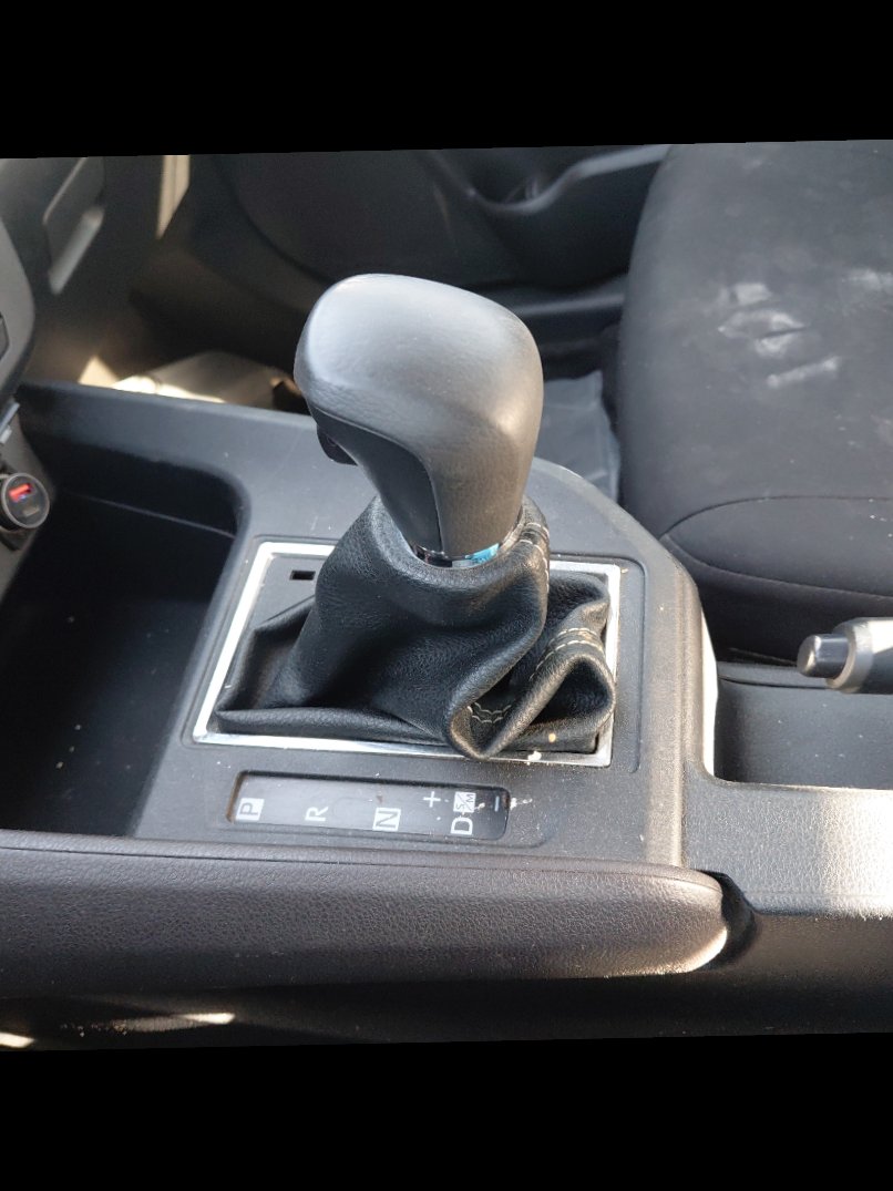 تويوتا يارس Y 2024 image