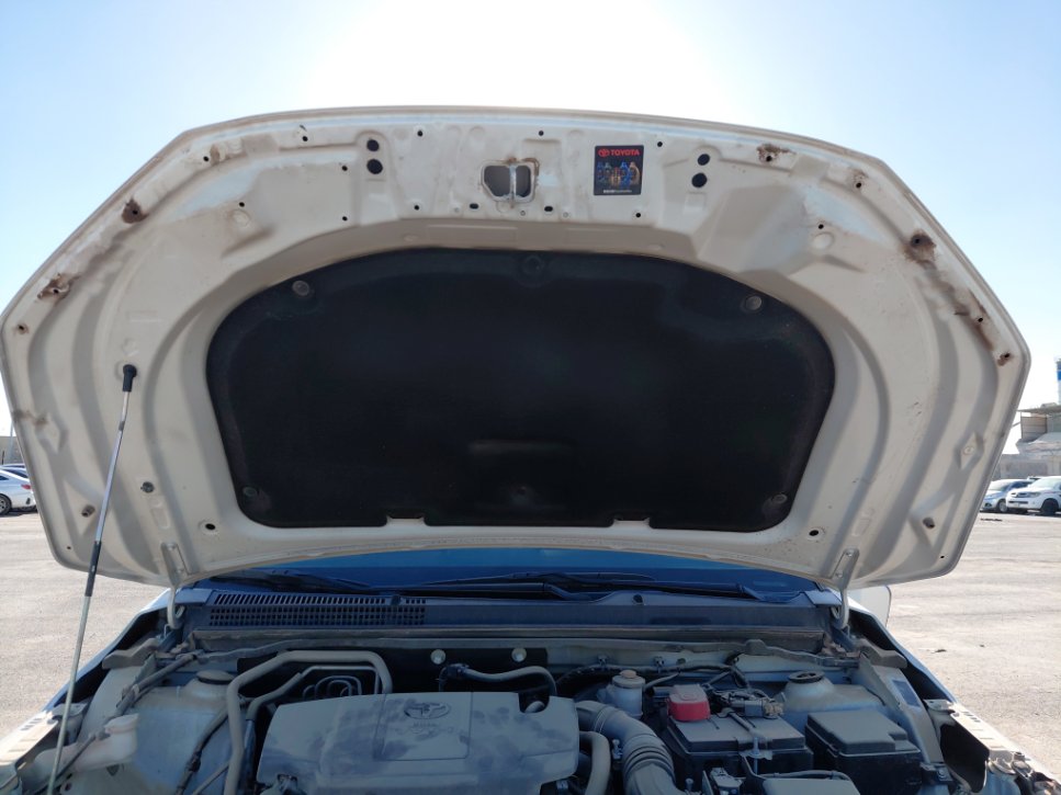 تويوتا يارس Y 2024 image