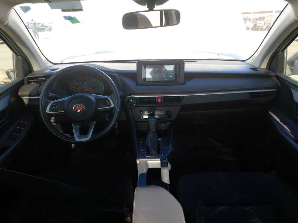 تويوتا يارس Y 2024 image