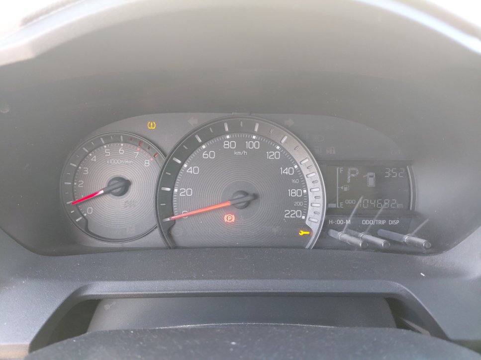 تويوتا يارس Y 2024 image