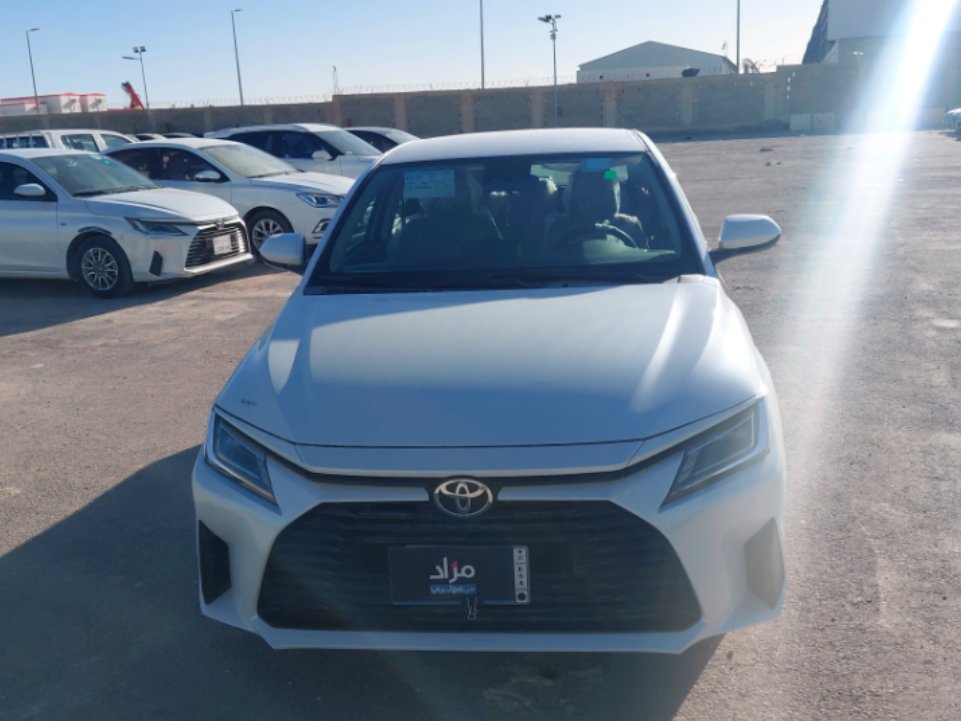 تويوتا يارس Y PLUS 2024