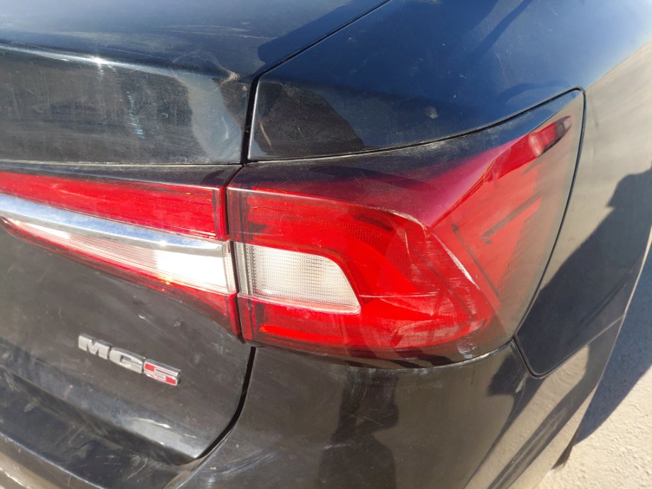 إم جي 5 عادي 2022 image