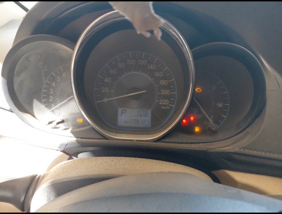 تويوتا يارس  2015 image