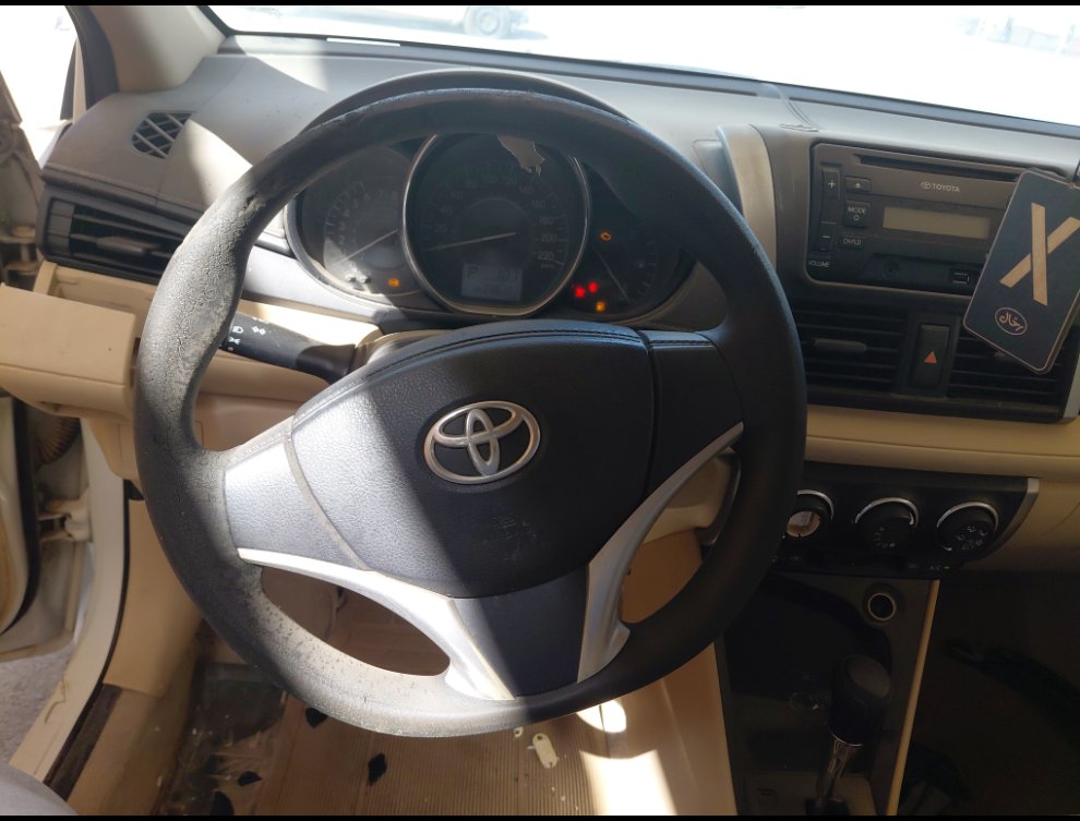 تويوتا يارس  2015 image