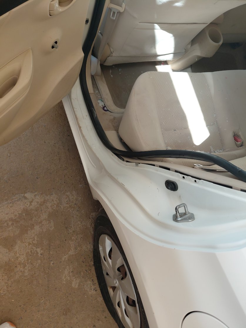 تويوتا يارس  2015 image