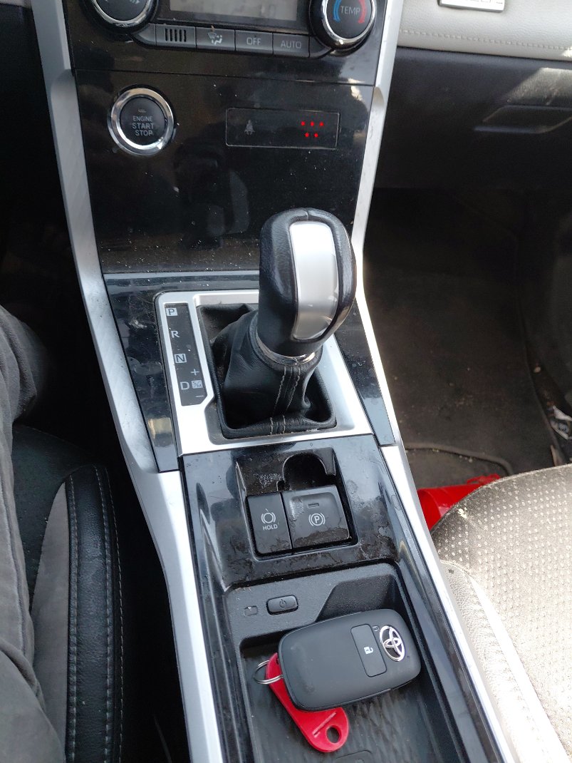 تويوتا فيلوز GLX 2024 image