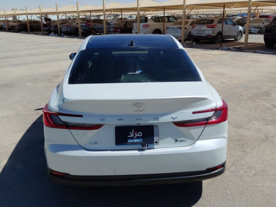 تويوتا كامري LE HEV  2025 image