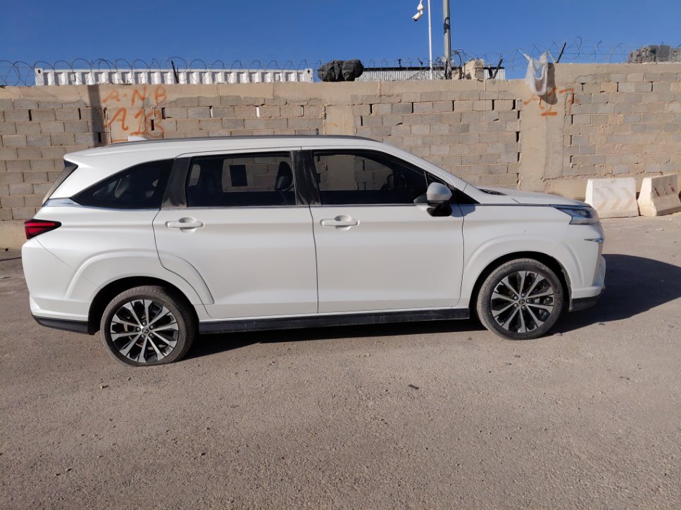 تويوتا فيلوز GLX 2024 image