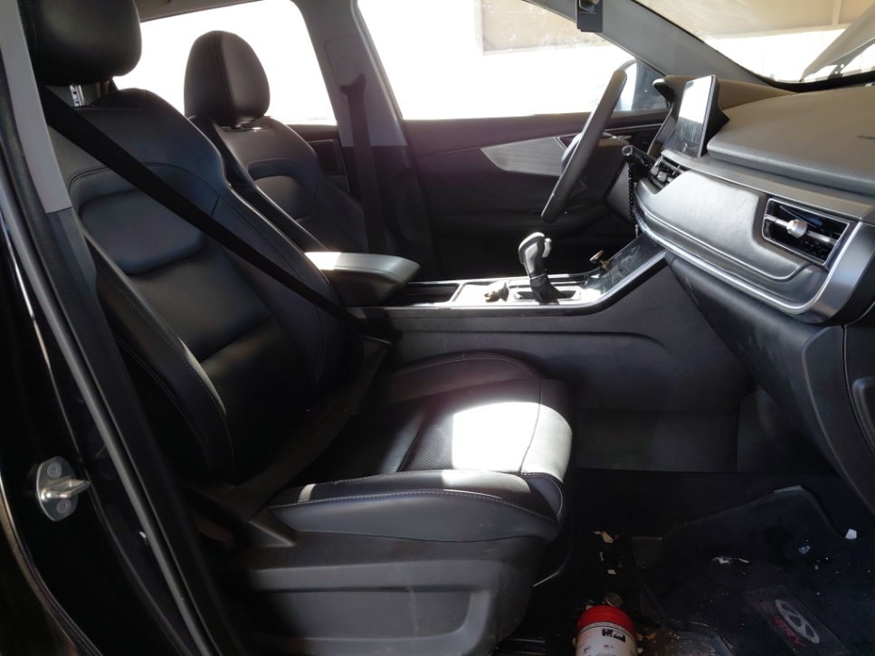 شيري تيجو 4 برو لوكس 2023 image