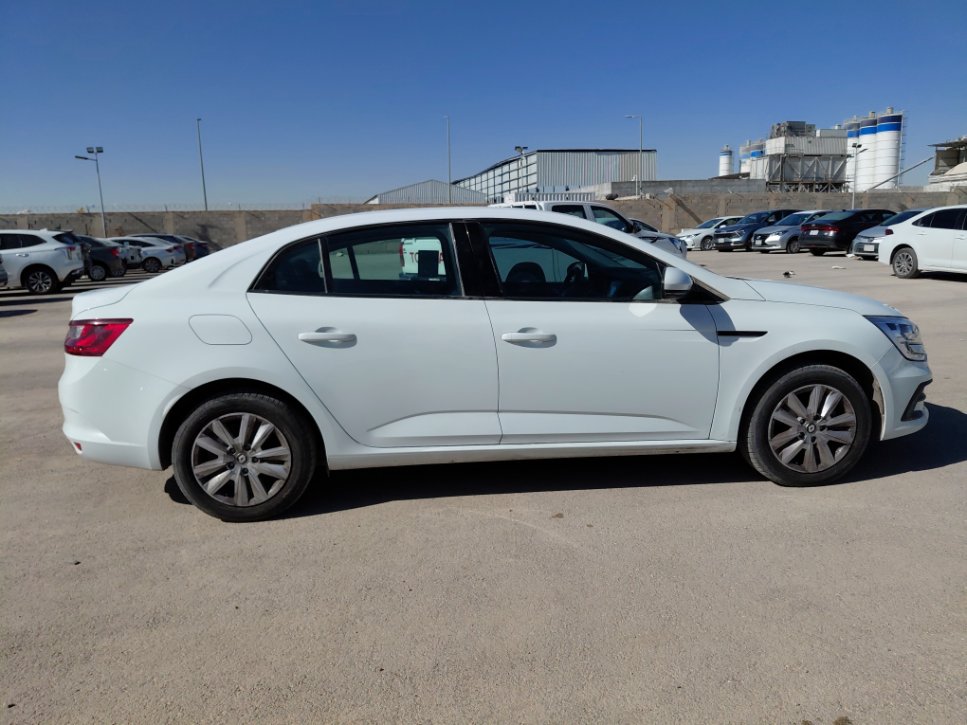 رينو ميجان STD 2024 image