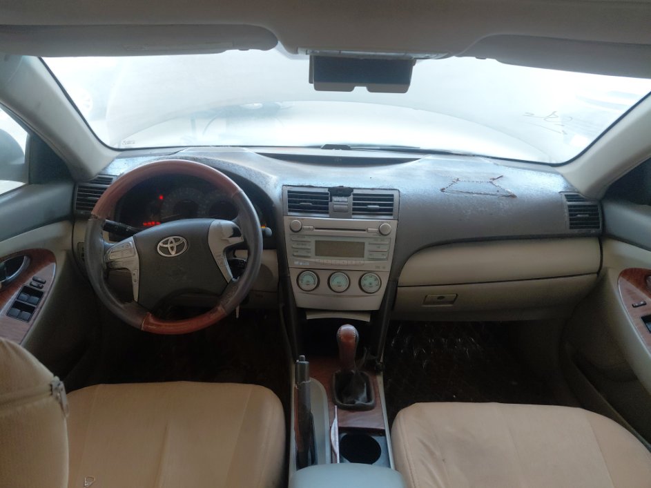 Toyota Camry  2011 image