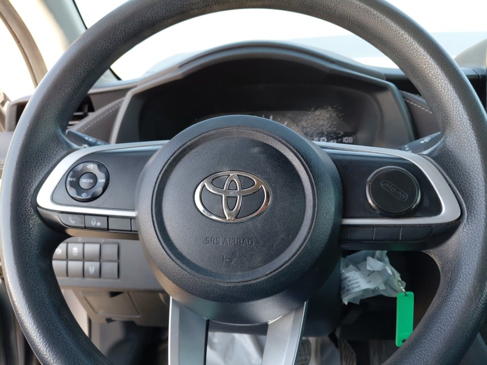 تويوتا يارس Y 2024 image