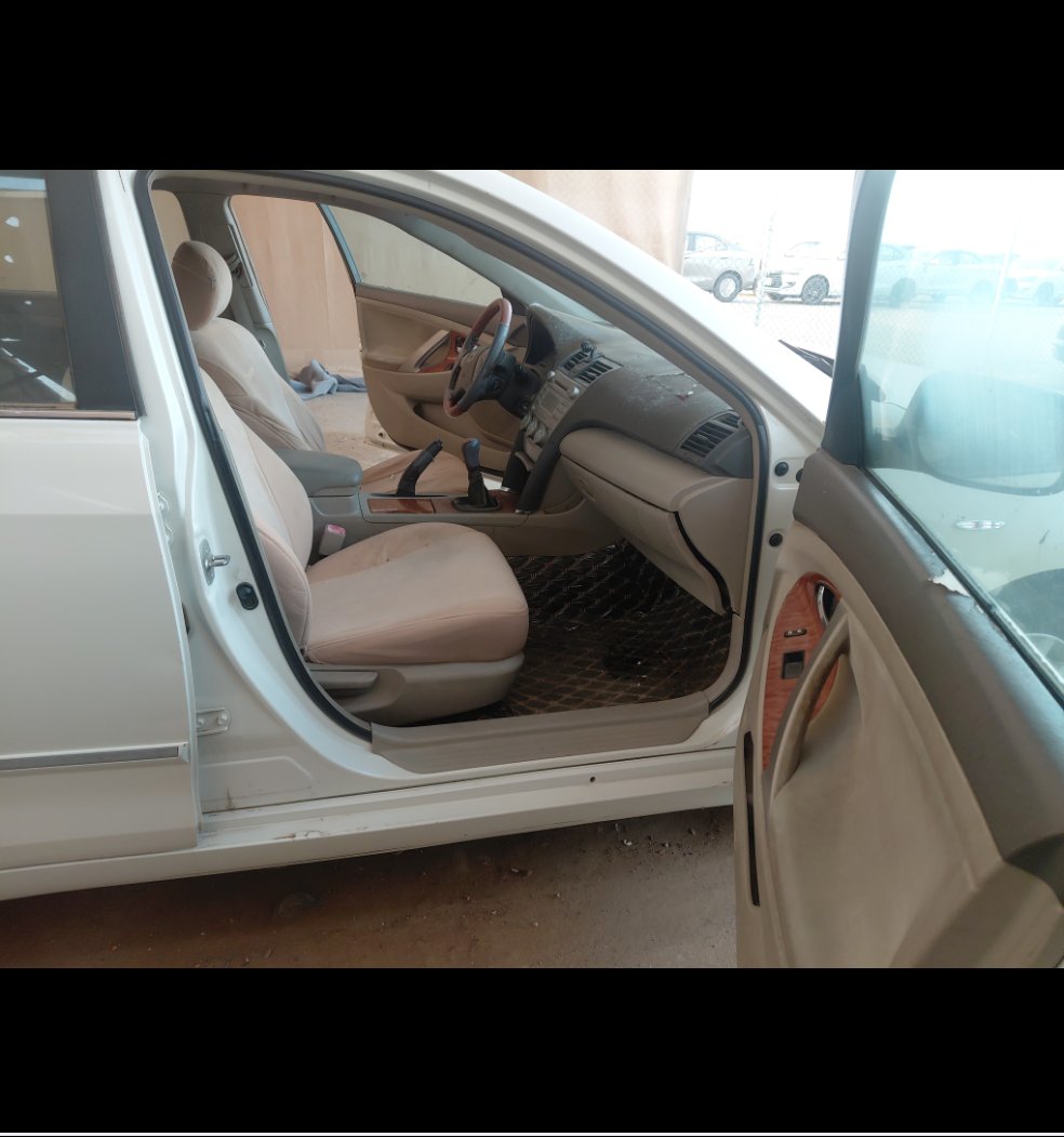 Toyota Camry  2011 image