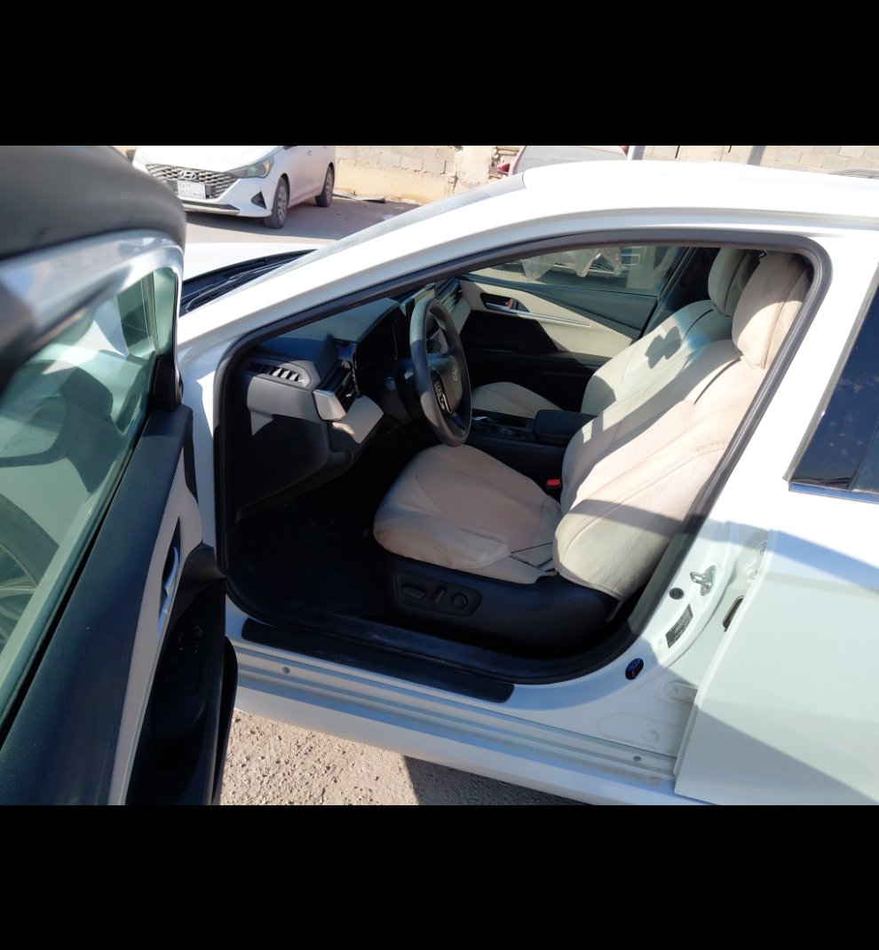 تويوتا كامري E HEV 2025 image