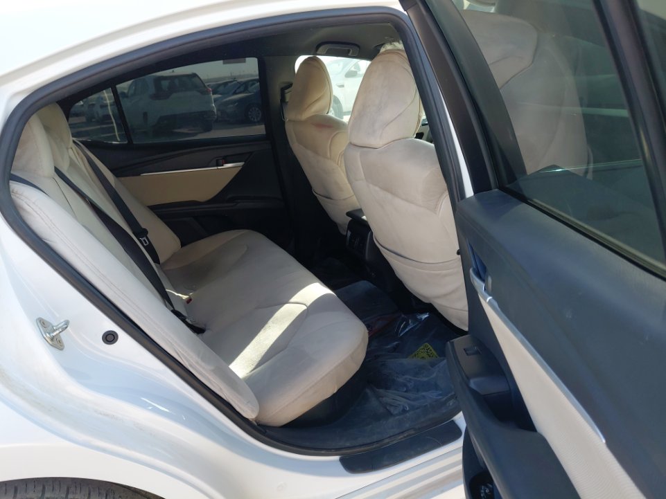 تويوتا كامري E HEV 2025 image