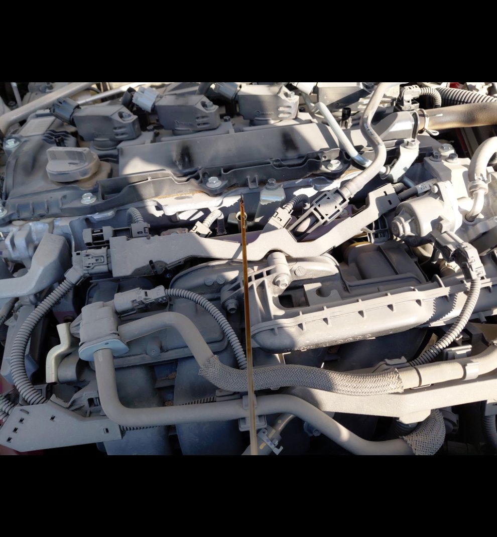 تويوتا كامري E HEV 2025 image