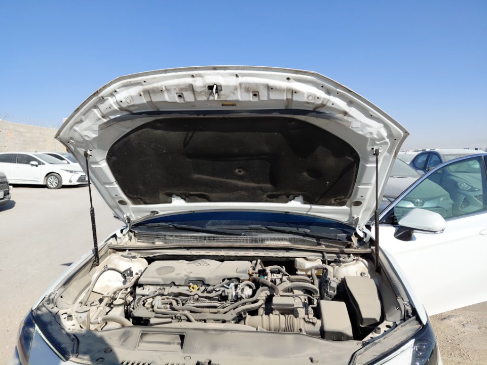 تويوتا كامري E HEV 2025 image