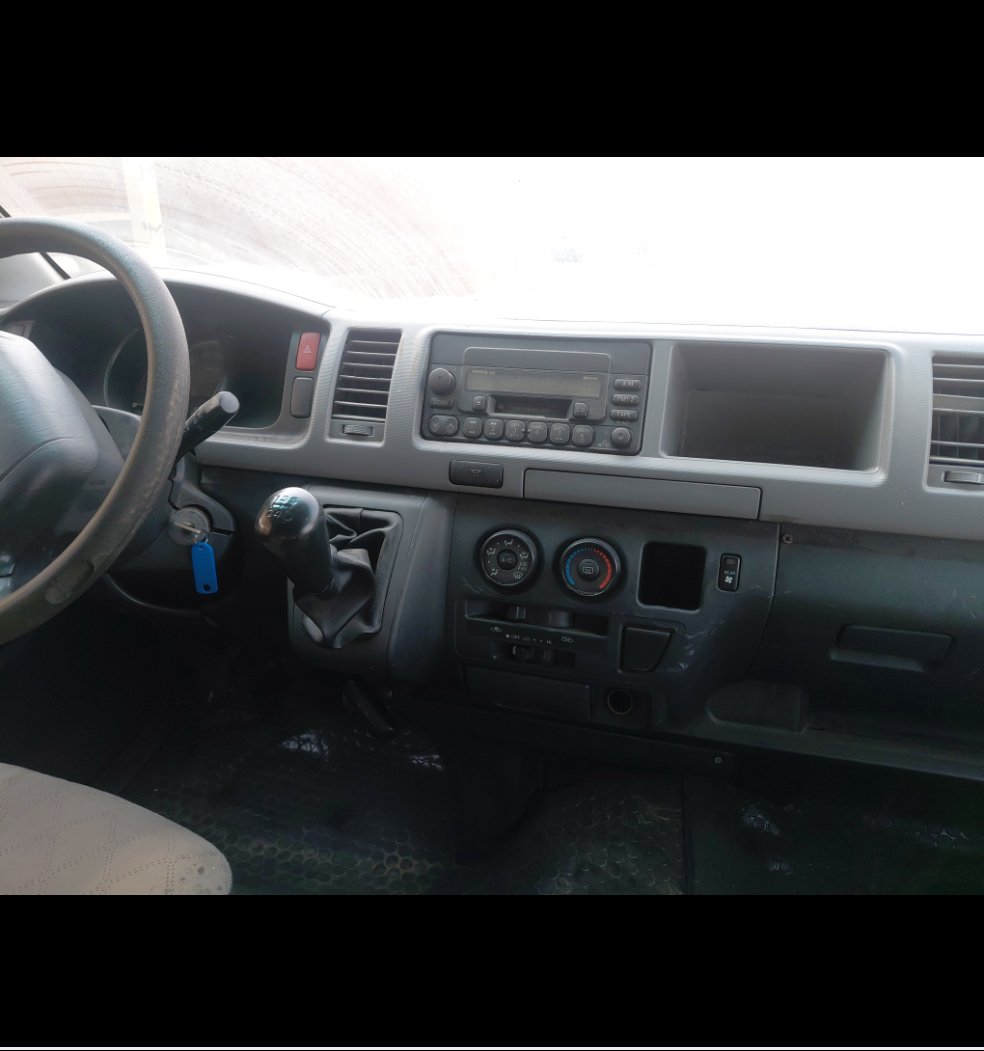 Toyota Hiace Bus  2008 image