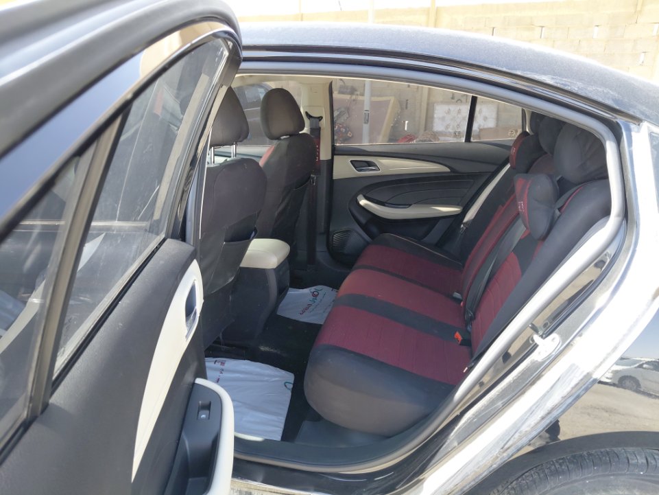 إم جي 5 عادي 2024 image