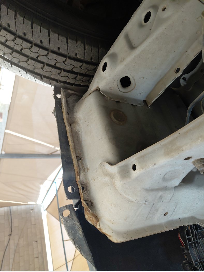 Toyota Hiace Bus  2010 image