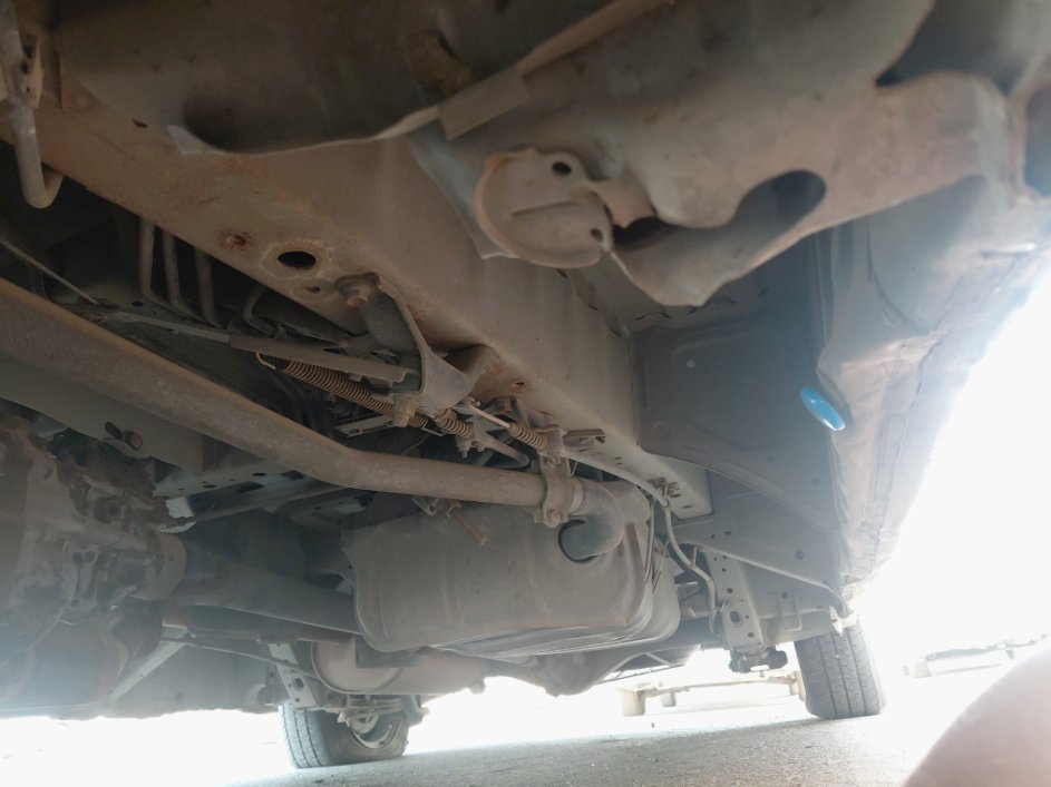 Toyota Hiace Bus  2010 image