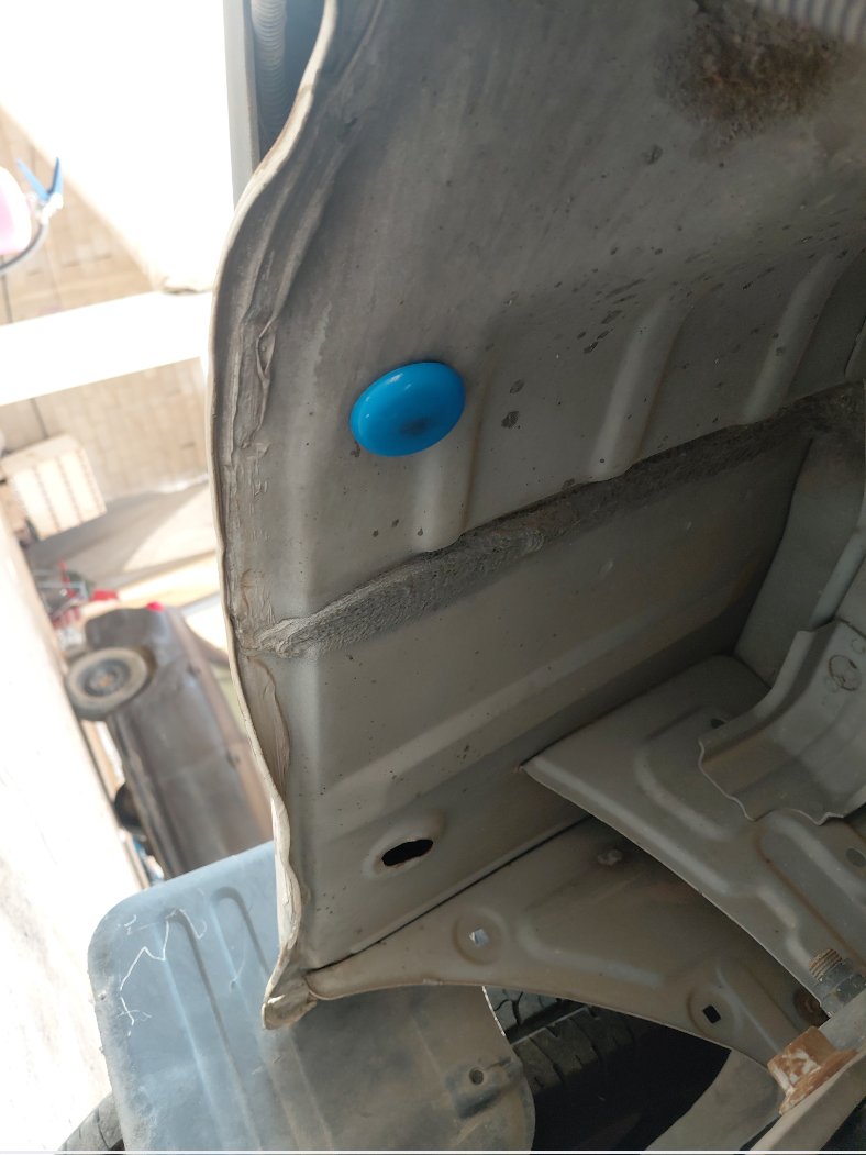 Toyota Hiace Bus  2010 image