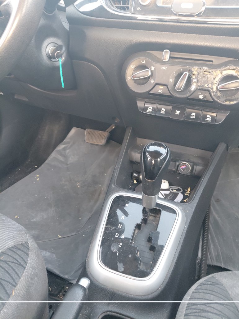 كيا بيجاس اي اكس 2021 image