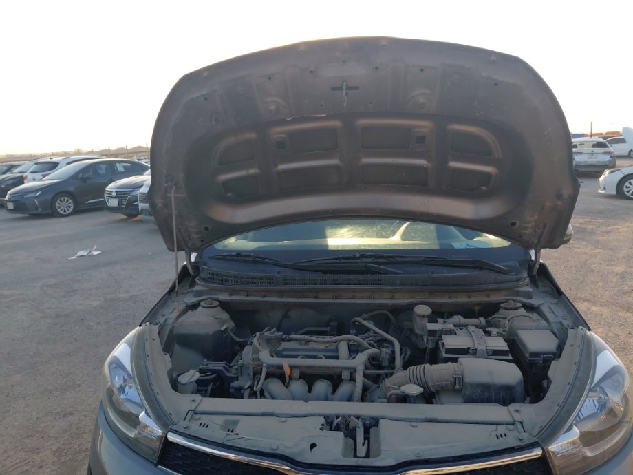 كيا بيجاس اي اكس 2021 image