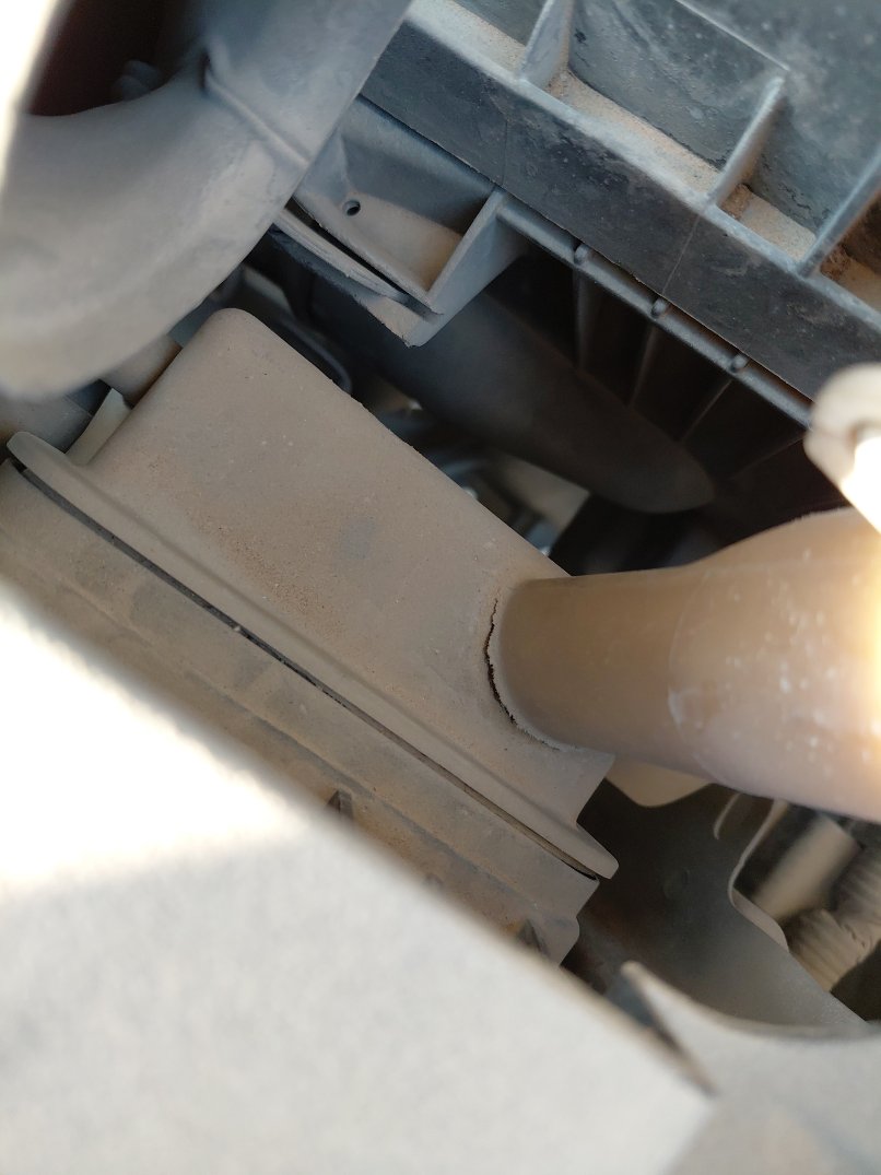 تويوتا يارس Y 2018 image