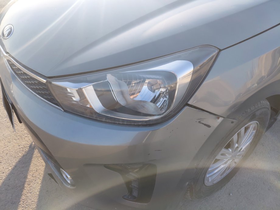 كيا بيجاس اي اكس 2021 image