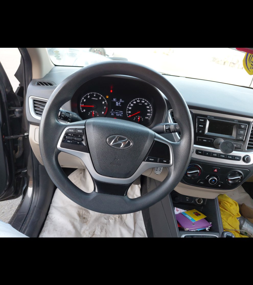 Hyundai Accent GL 2023 image